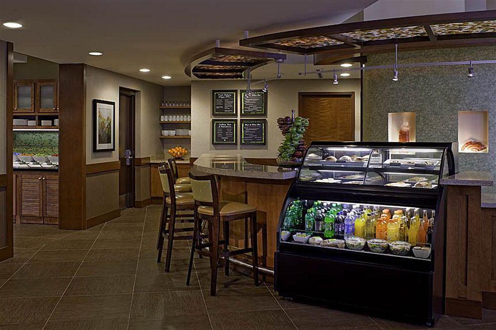 Hyatt Place Dallas North By The Galleria Addison Restaurace fotografie